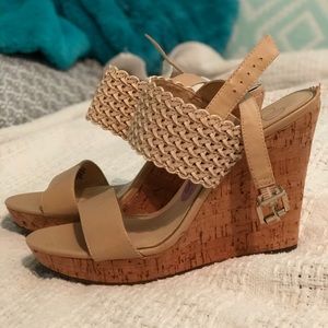 Jessica Simpson wedges